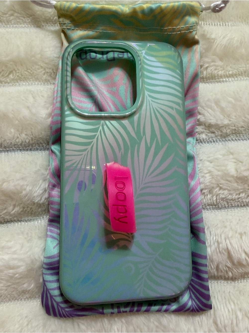Loopy Case Mint Green Tropical Leaf Phone Case with Neon Pink Loop